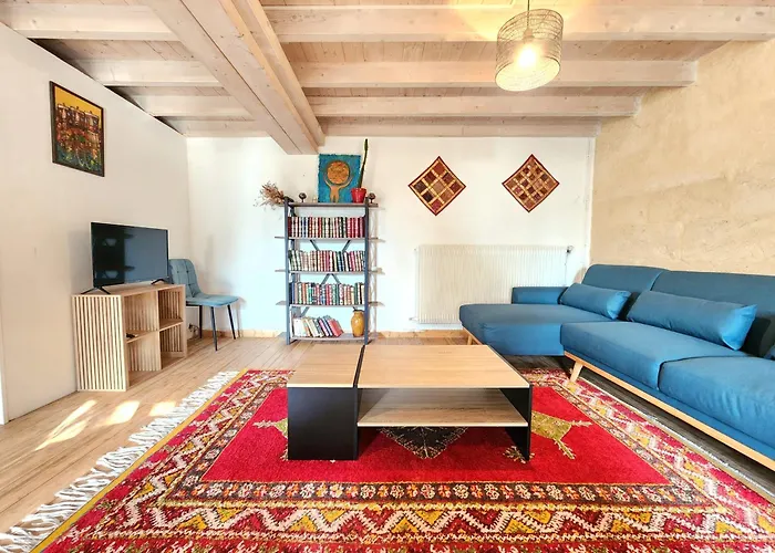 L 'eco De La Riviere Nyaraló *